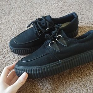 Creeper Sneakers